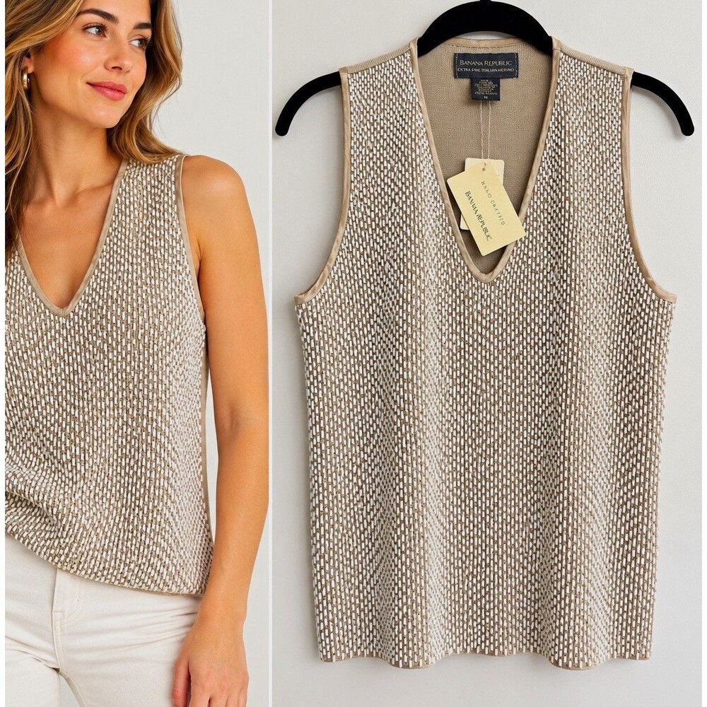 Banana Republic Women’s M 100% Extra Fine Italian Merino Wool Hand Beaded Vest